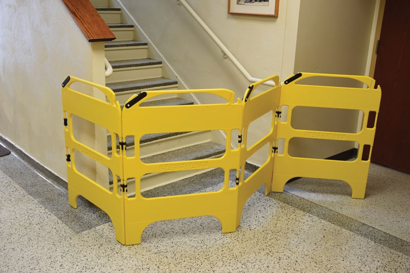 Portable Blow-Molded Barricade Barrier that Folds Away for Easy Storage